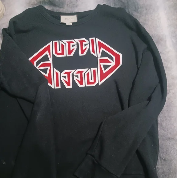 Gucci sweater